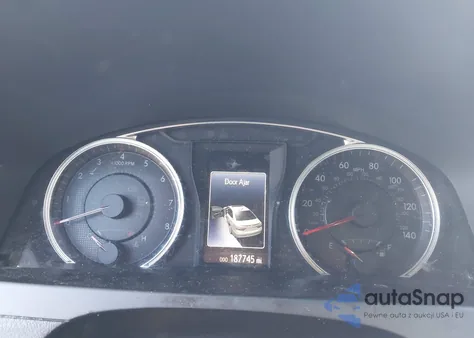 2017 Toyota Camry Se из США, поврежденный, VIN 4T1BF1FK6HU664776